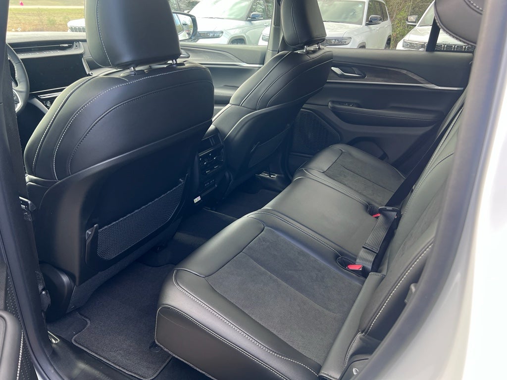 2026 Jeep Grand Cherokee GRAND CHEROKEE ALTITUDE 4X4