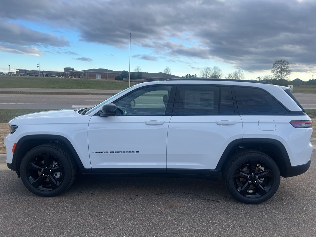 2025 Jeep Grand Cherokee GRAND CHEROKEE LIMITED 4X4