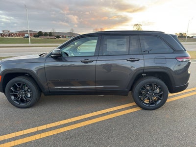 2025 Jeep Grand Cherokee GRAND CHEROKEE LIMITED 4X4