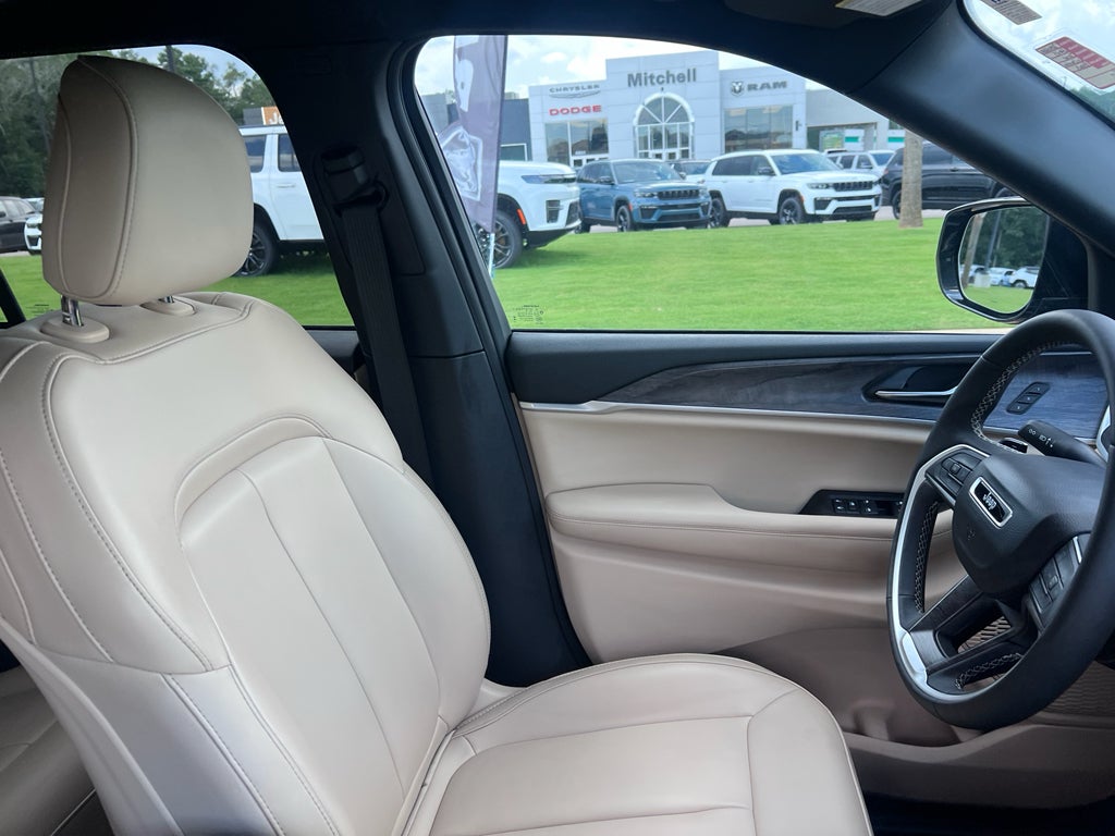 2025 Jeep Grand Cherokee Limited 4x4