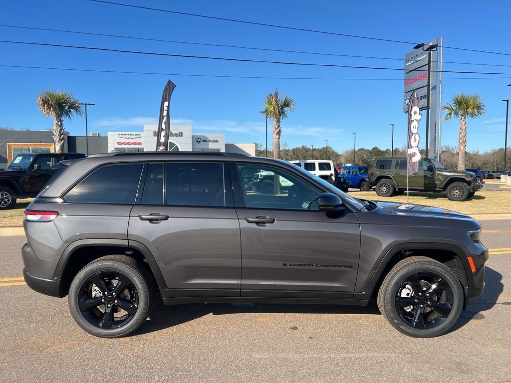 2025 Jeep Grand Cherokee GRAND CHEROKEE LIMITED 4X4