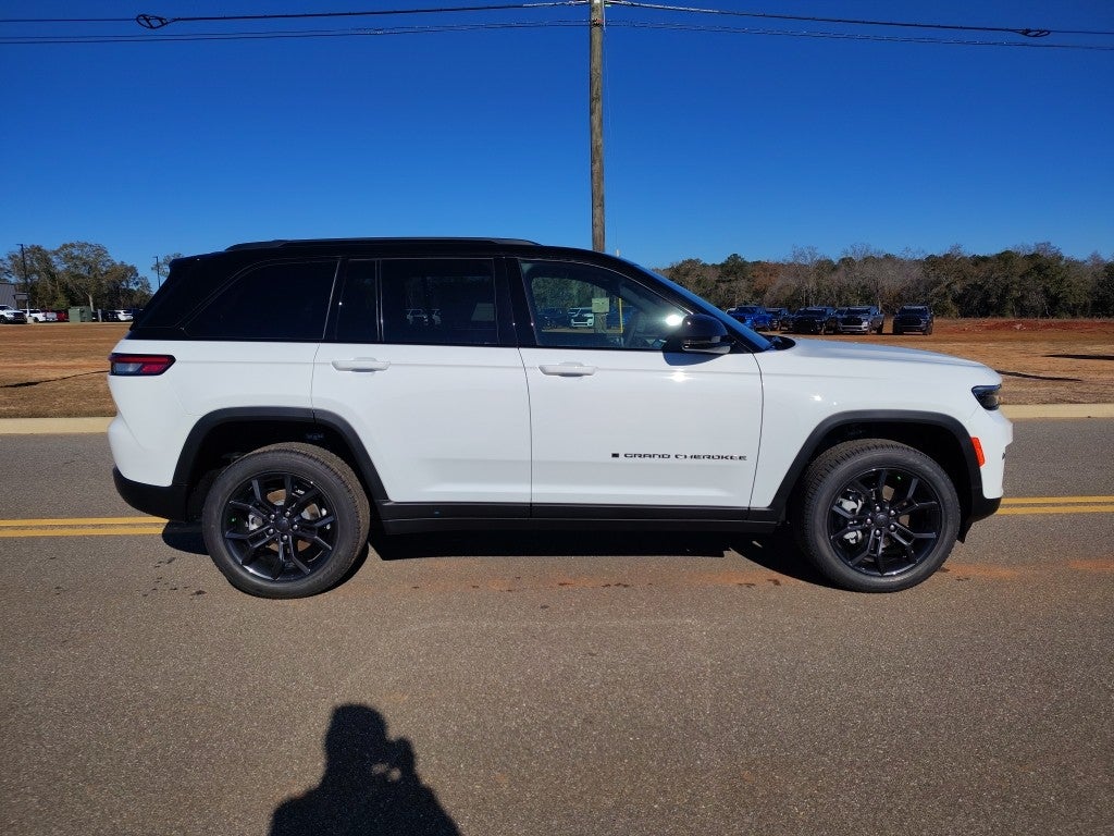 2025 Jeep Grand Cherokee GRAND CHEROKEE LIMITED 4X4