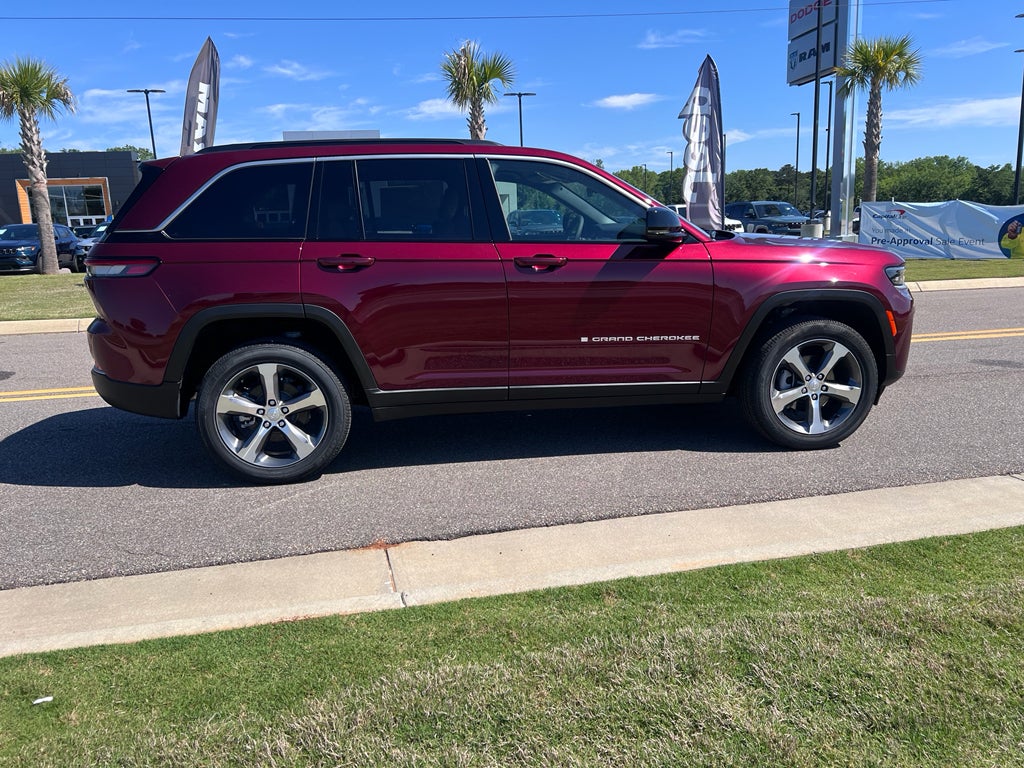 2026 Jeep Grand Cherokee GRAND CHEROKEE LIMITED 4X4