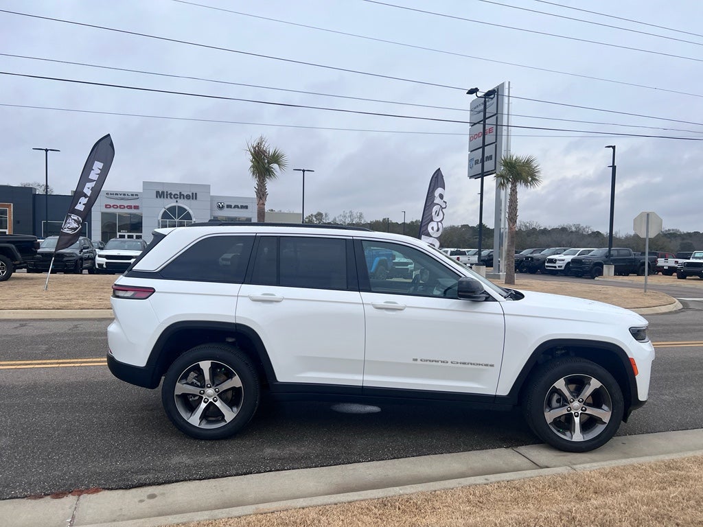 2026 Jeep Grand Cherokee GRAND CHEROKEE LIMITED 4X4