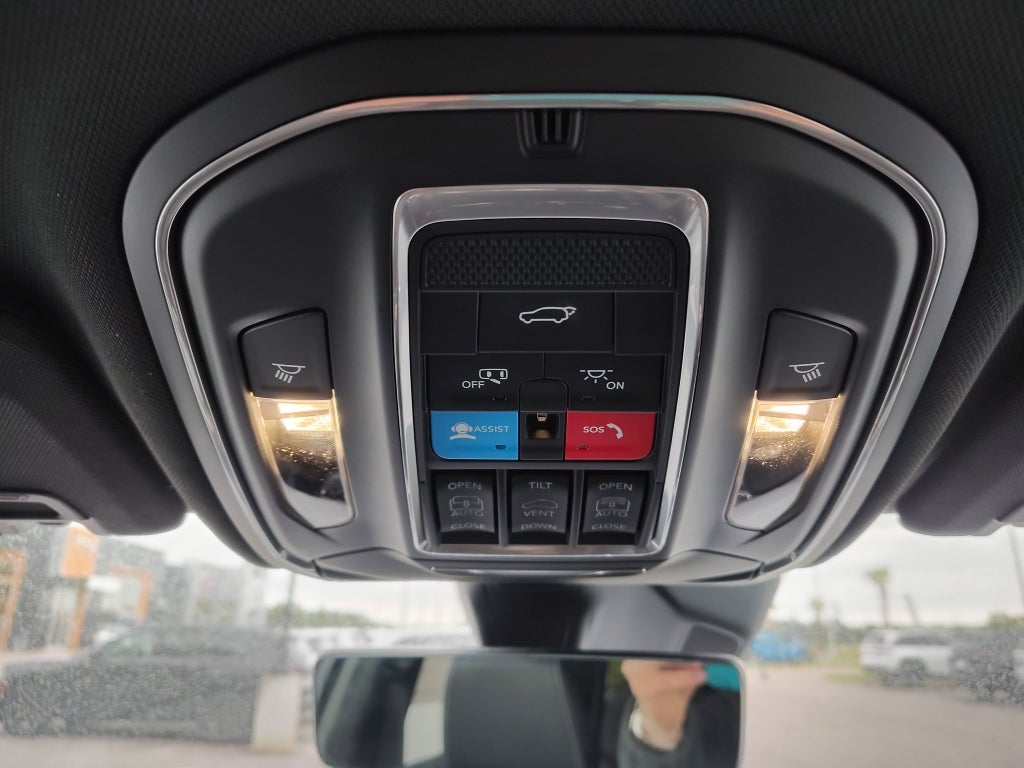 2025 Jeep Grand Cherokee GRAND CHEROKEE OVERLAND 4X4