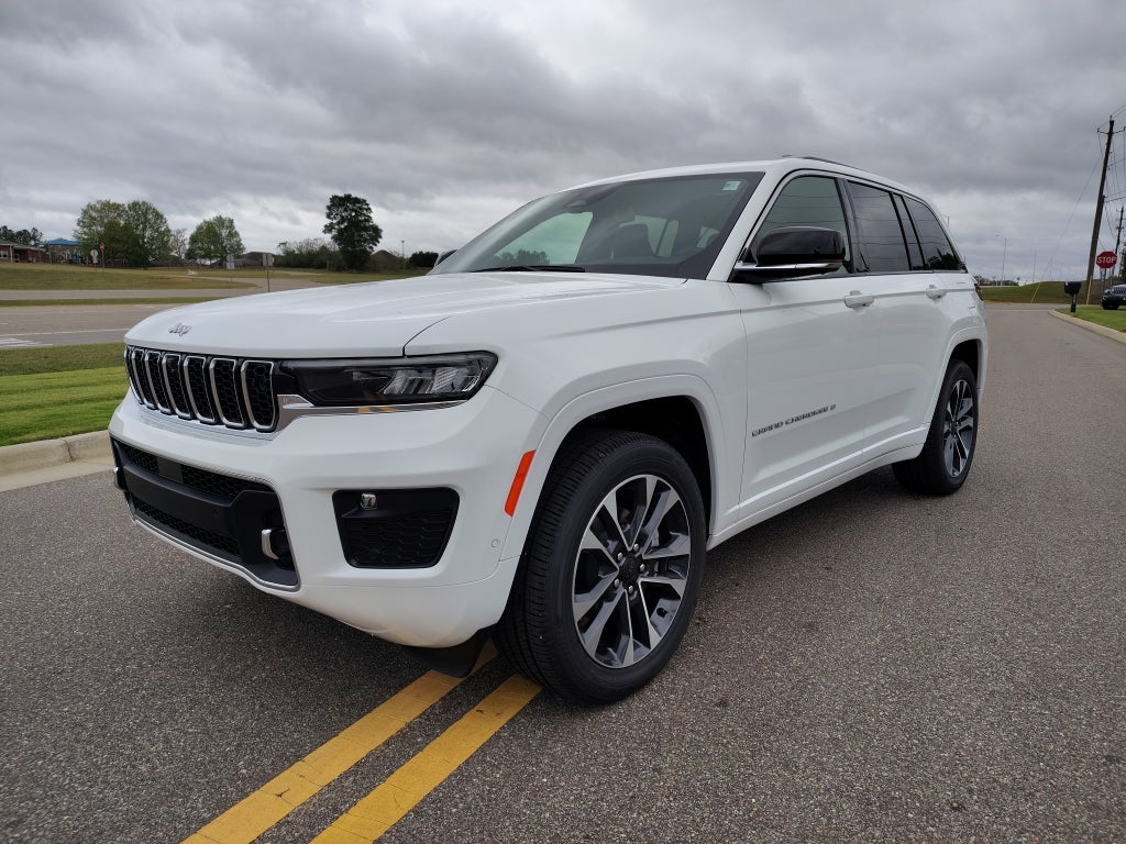 2025 Jeep Grand Cherokee GRAND CHEROKEE OVERLAND 4X4