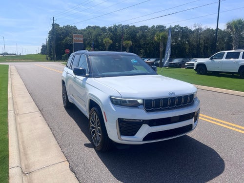 2026 Jeep Grand Cherokee GRAND CHEROKEE SUMMIT 4X4