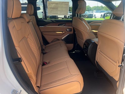 2026 Jeep Grand Cherokee GRAND CHEROKEE SUMMIT 4X4