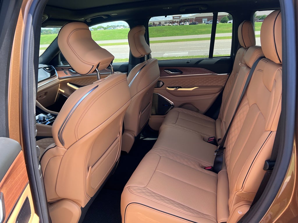 2026 Jeep Grand Cherokee GRAND CHEROKEE SUMMIT 4X4