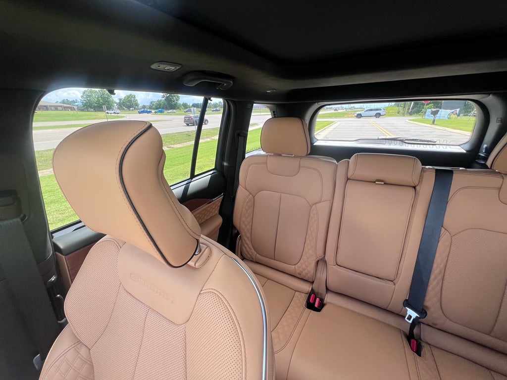 2026 Jeep Grand Cherokee GRAND CHEROKEE SUMMIT 4X4