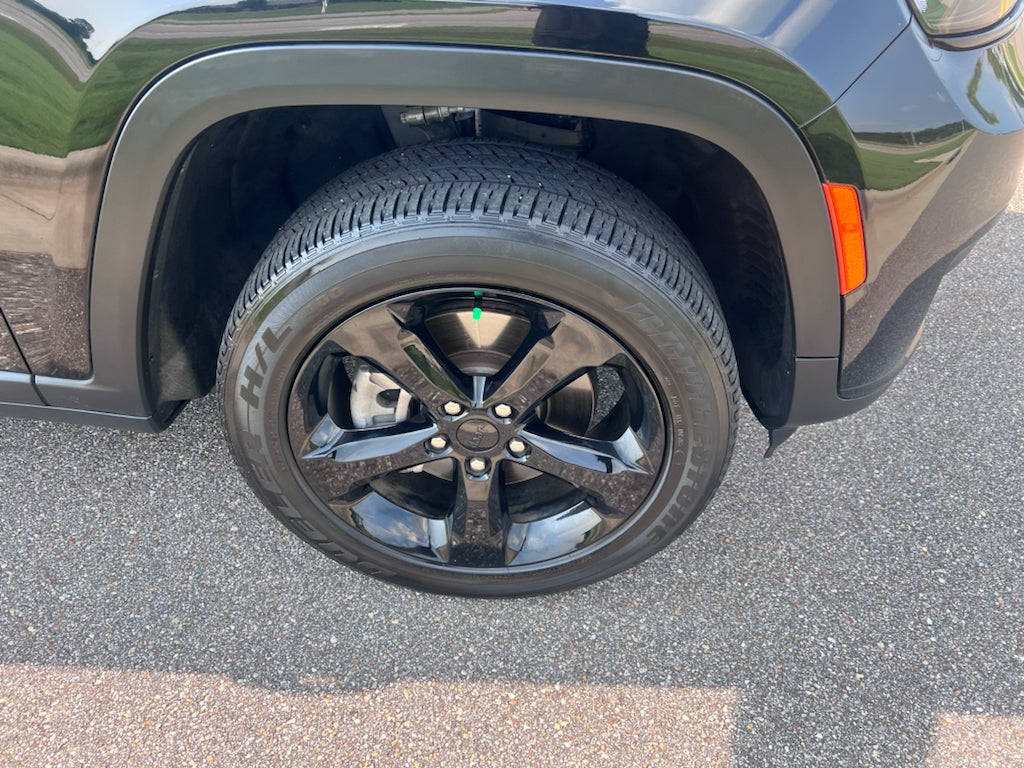 2024 Jeep Grand Cherokee L Altitude X 4x2