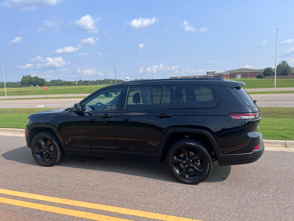 2024 Jeep Grand Cherokee L Altitude X 4x2