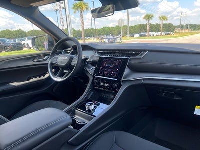 2026 Jeep Grand Cherokee L GRAND CHEROKEE L LAREDO X 4X2