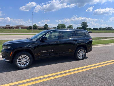 2026 Jeep Grand Cherokee L GRAND CHEROKEE L LAREDO X 4X2