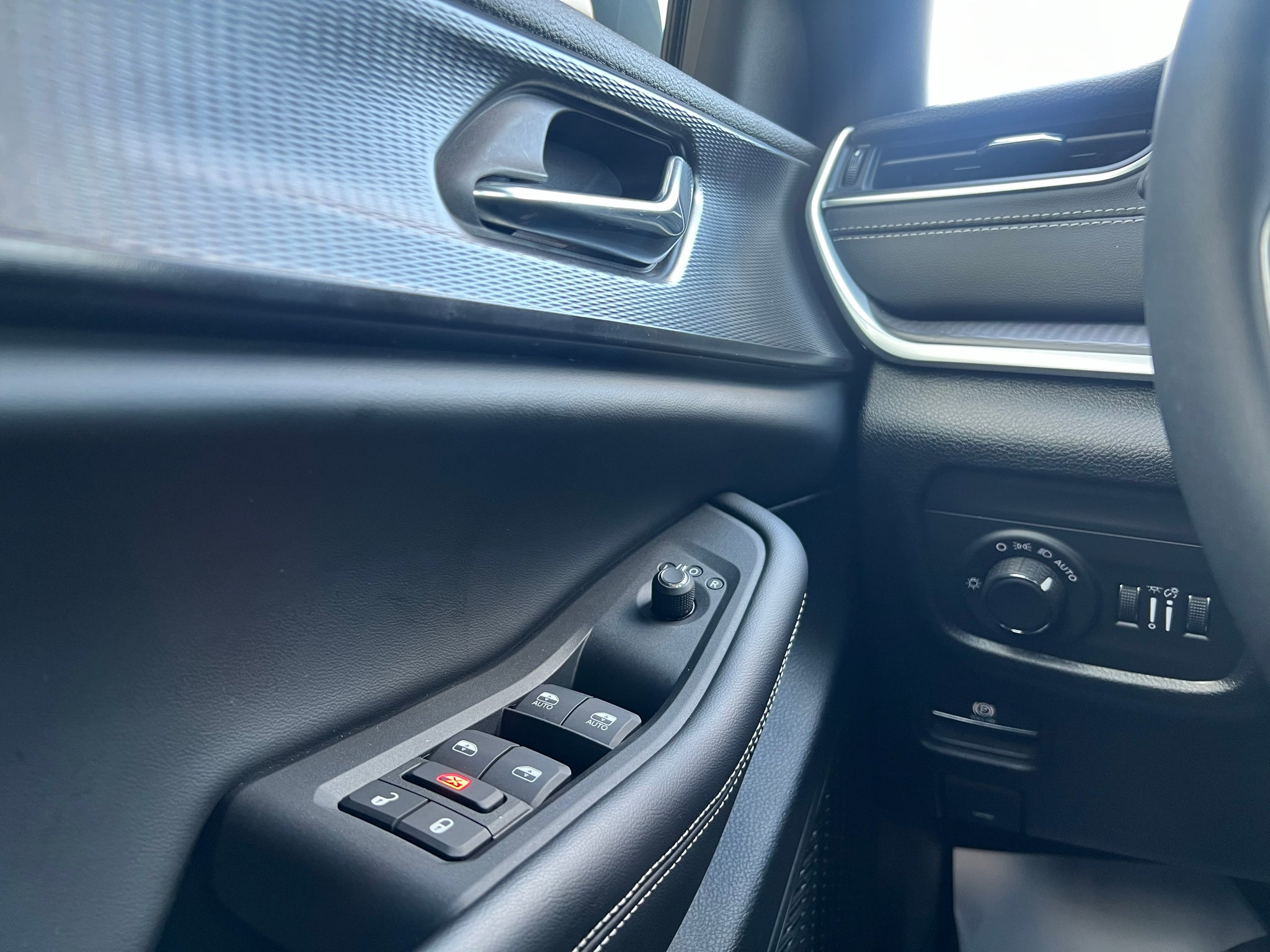 2025 Jeep Grand Cherokee L Laredo X 4x2