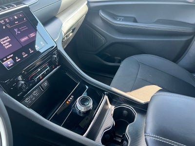 2025 Jeep Grand Cherokee L Laredo X 4x2