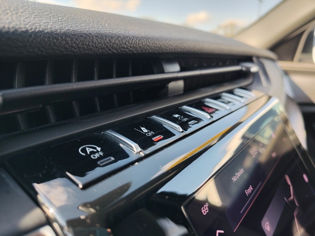 2025 Jeep Grand Cherokee L Laredo 4x2