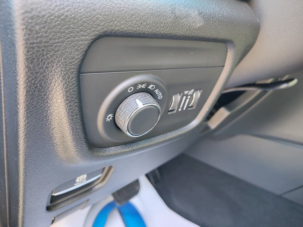 2025 Jeep Grand Cherokee L GRAND CHEROKEE L ALTITUDE X 4X2