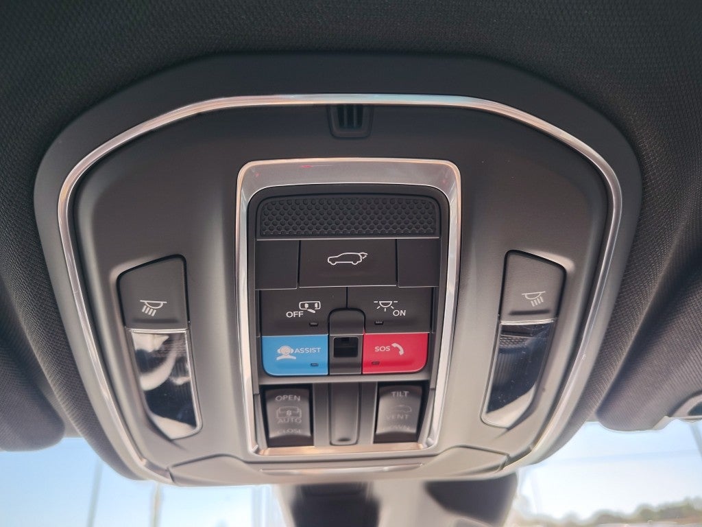 2025 Jeep Grand Cherokee L GRAND CHEROKEE L ALTITUDE X 4X2