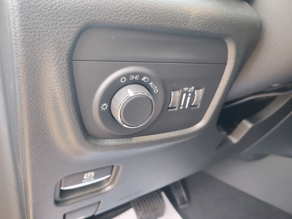 2025 Jeep Grand Cherokee L GRAND CHEROKEE L ALTITUDE X 4X2