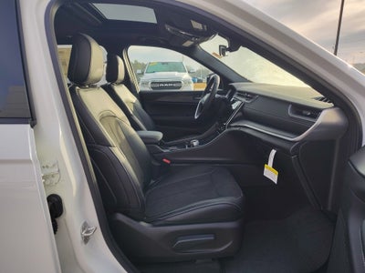 2025 Jeep Grand Cherokee L GRAND CHEROKEE L ALTITUDE X 4X2