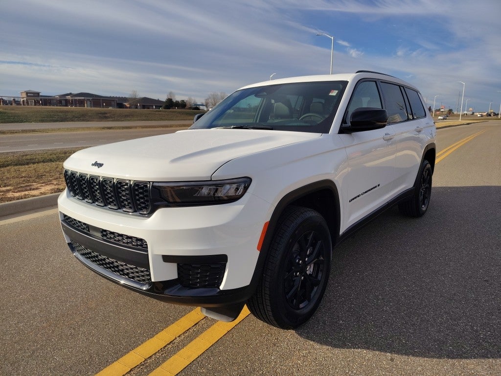 2025 Jeep Grand Cherokee L GRAND CHEROKEE L ALTITUDE X 4X2