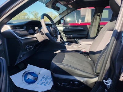 2025 Jeep Grand Cherokee L Laredo X