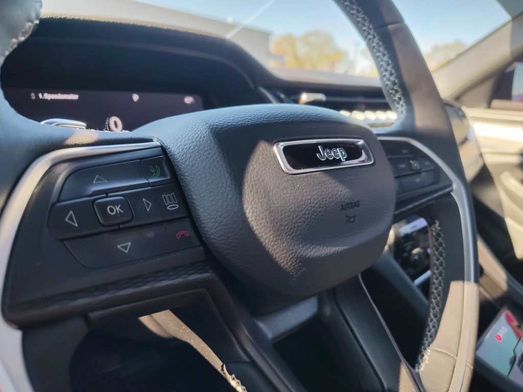 2025 Jeep Grand Cherokee L Laredo X