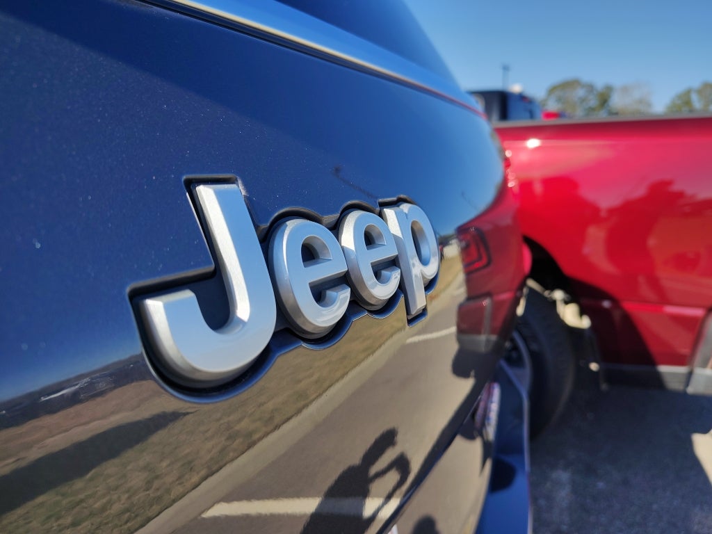 2025 Jeep Grand Cherokee L Laredo X