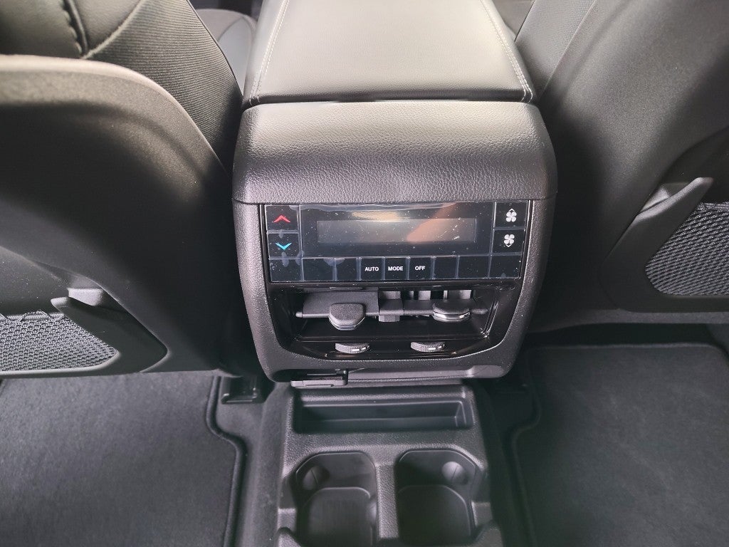 2025 Jeep Grand Cherokee L GRAND CHEROKEE L ALTITUDE X 4X2