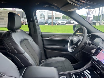 2026 Jeep Grand Cherokee L GRAND CHEROKEE L LAREDO ALTITUDE 4X2