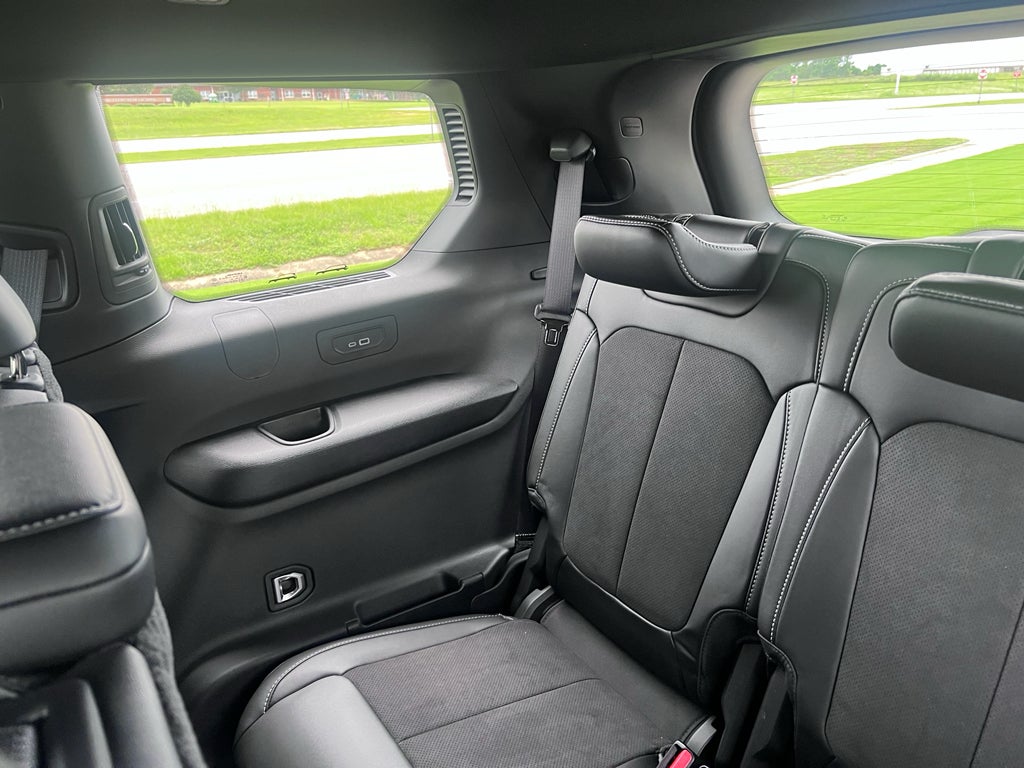 2026 Jeep Grand Cherokee L GRAND CHEROKEE L LAREDO ALTITUDE 4X2