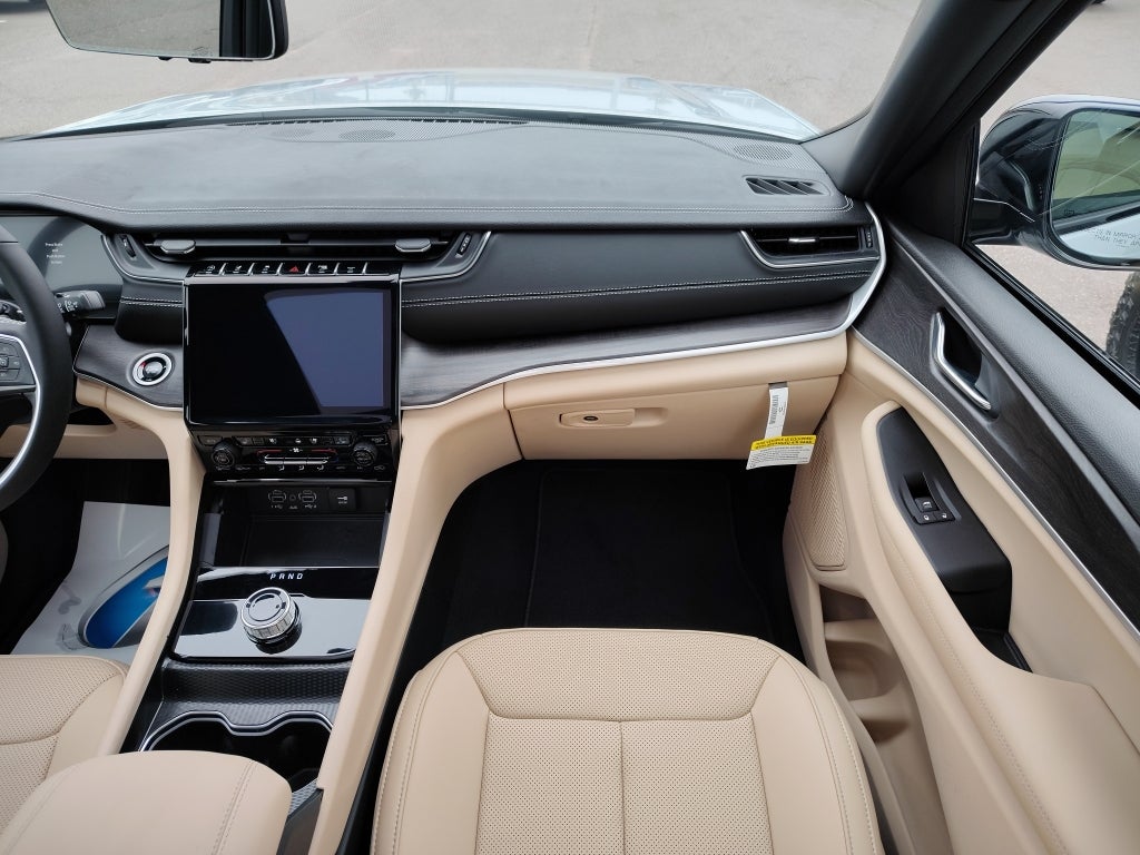 2025 Jeep Grand Cherokee L GRAND CHEROKEE L LIMITED 4X2