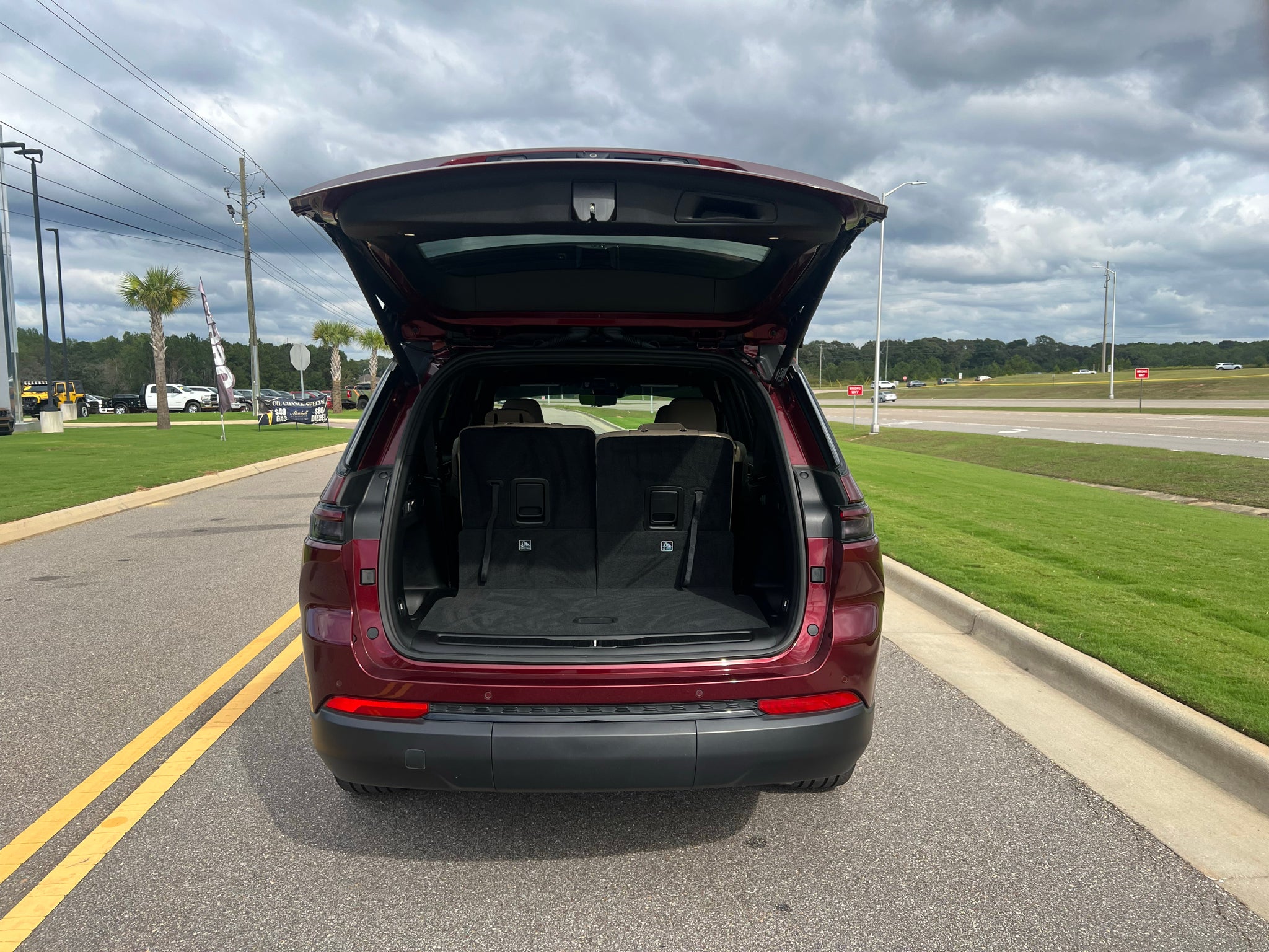 2025 Jeep Grand Cherokee L Limited 4x2