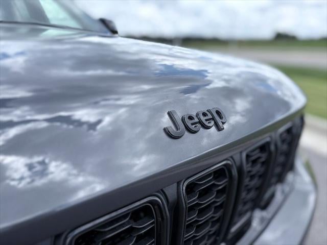 2025 Jeep Grand Cherokee L GRAND CHEROKEE L LIMITED 4X2