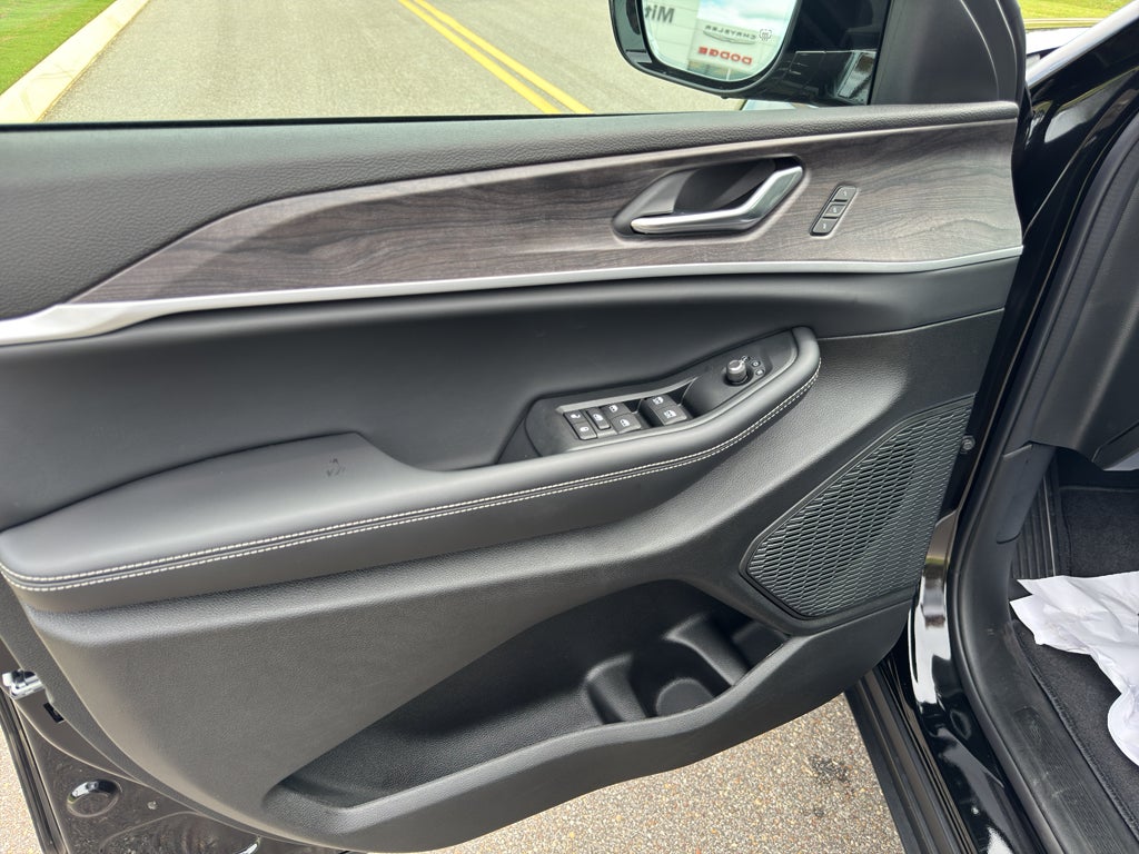 2025 Jeep Grand Cherokee L GRAND CHEROKEE L LIMITED 4X2