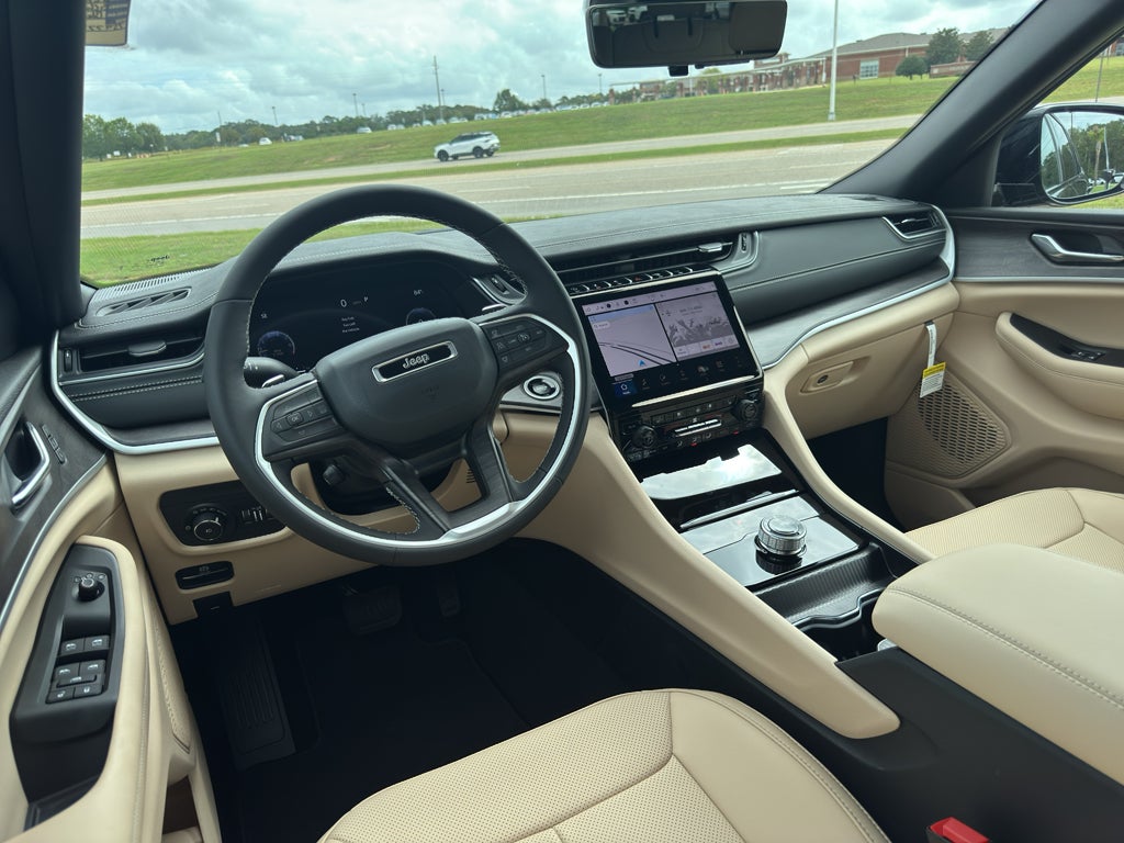 2025 Jeep Grand Cherokee L GRAND CHEROKEE L LIMITED 4X2