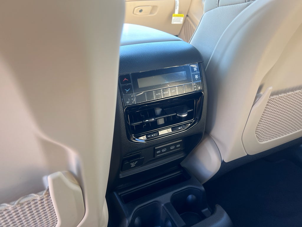 2026 Jeep Grand Cherokee L GRAND CHEROKEE L LIMITED 4X2