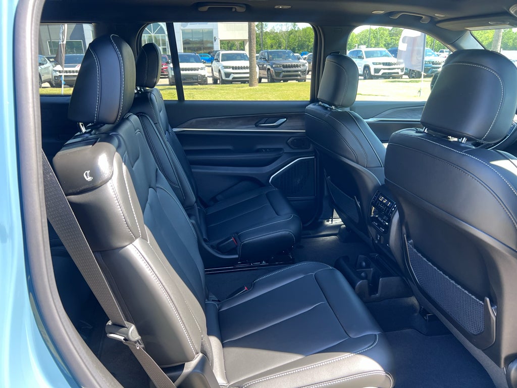 2026 Jeep Grand Cherokee L GRAND CHEROKEE L LIMITED 4X2