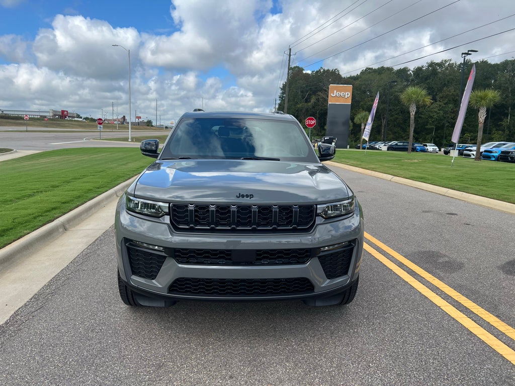 2027 Jeep Grand Cherokee L Limited