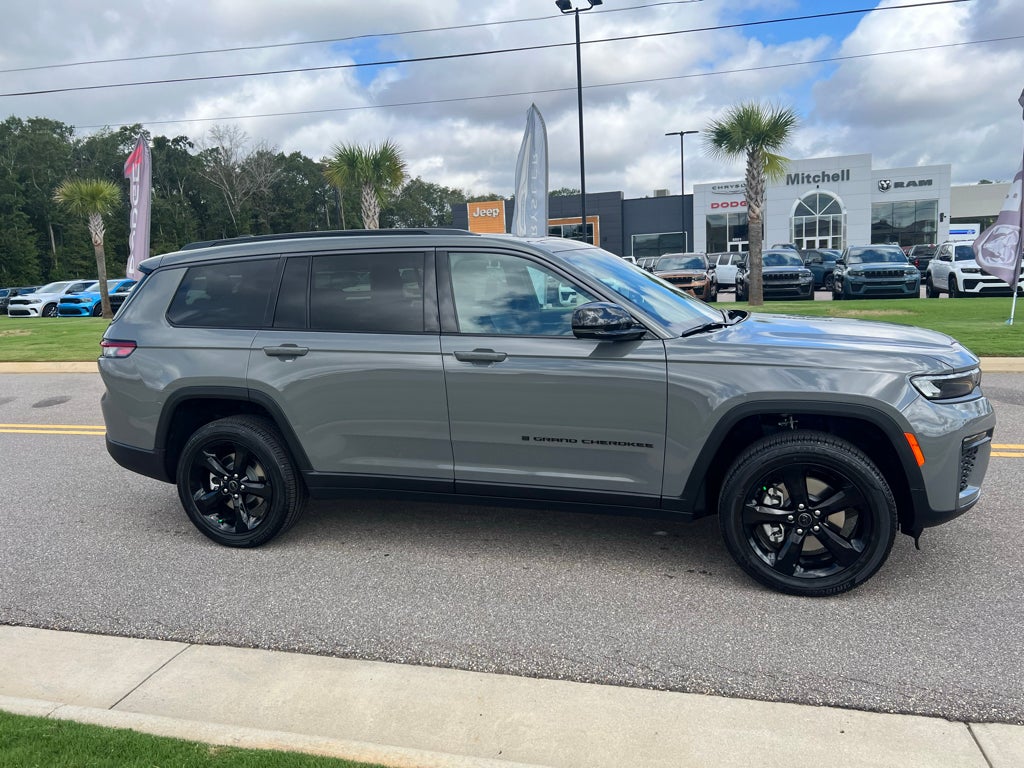 2027 Jeep Grand Cherokee L Limited