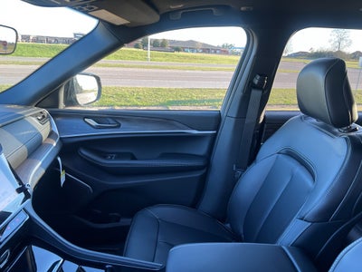 2026 Jeep Grand Cherokee L GRAND CHEROKEE L LIMITED 4X2