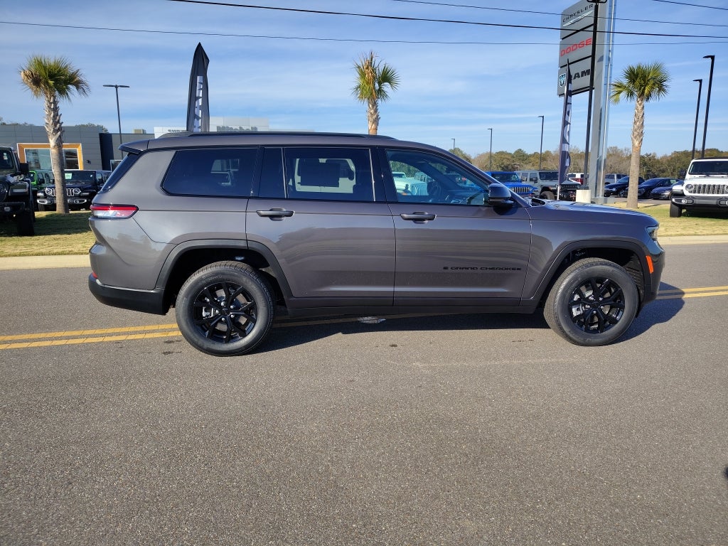 2025 Jeep Grand Cherokee L GRAND CHEROKEE L ALTITUDE X 4X4