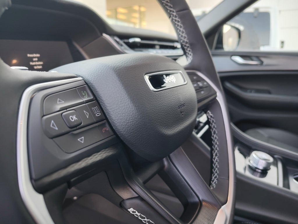 2025 Jeep Grand Cherokee L GRAND CHEROKEE L ALTITUDE X 4X4