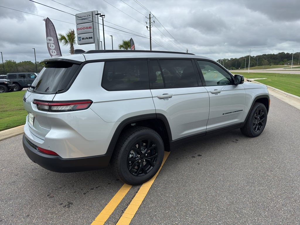 2025 Jeep Grand Cherokee L GRAND CHEROKEE L ALTITUDE X 4X4