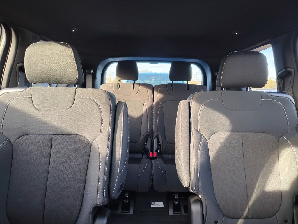 2025 Jeep Grand Cherokee L GRAND CHEROKEE L LAREDO X 4X4