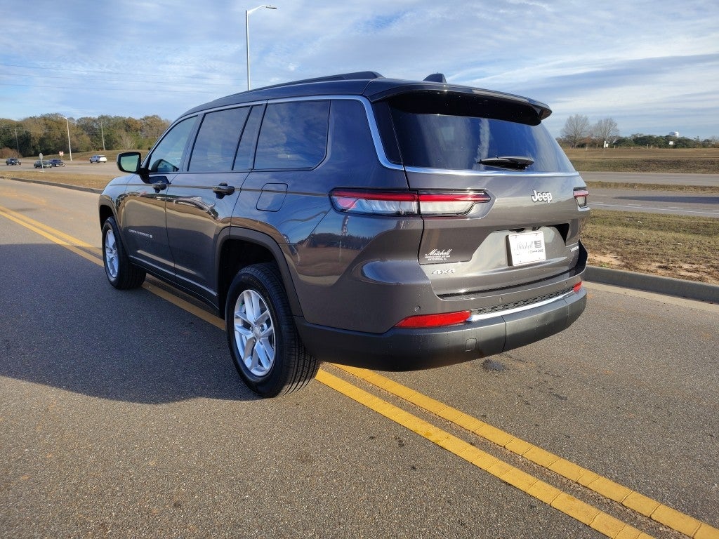 2025 Jeep Grand Cherokee L GRAND CHEROKEE L LAREDO X 4X4