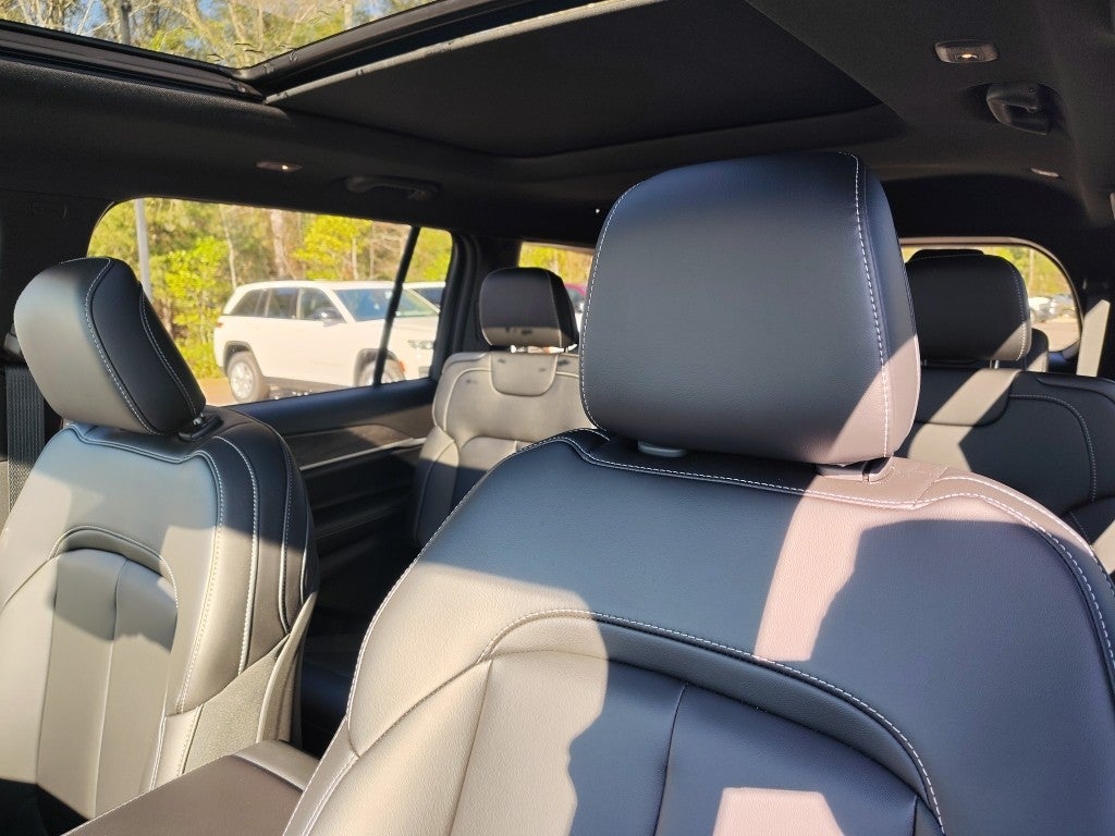 2025 Jeep Grand Cherokee L GRAND CHEROKEE L LIMITED 4X4