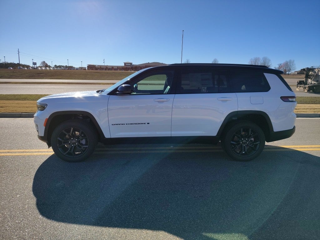 2025 Jeep Grand Cherokee L GRAND CHEROKEE L LIMITED 4X4
