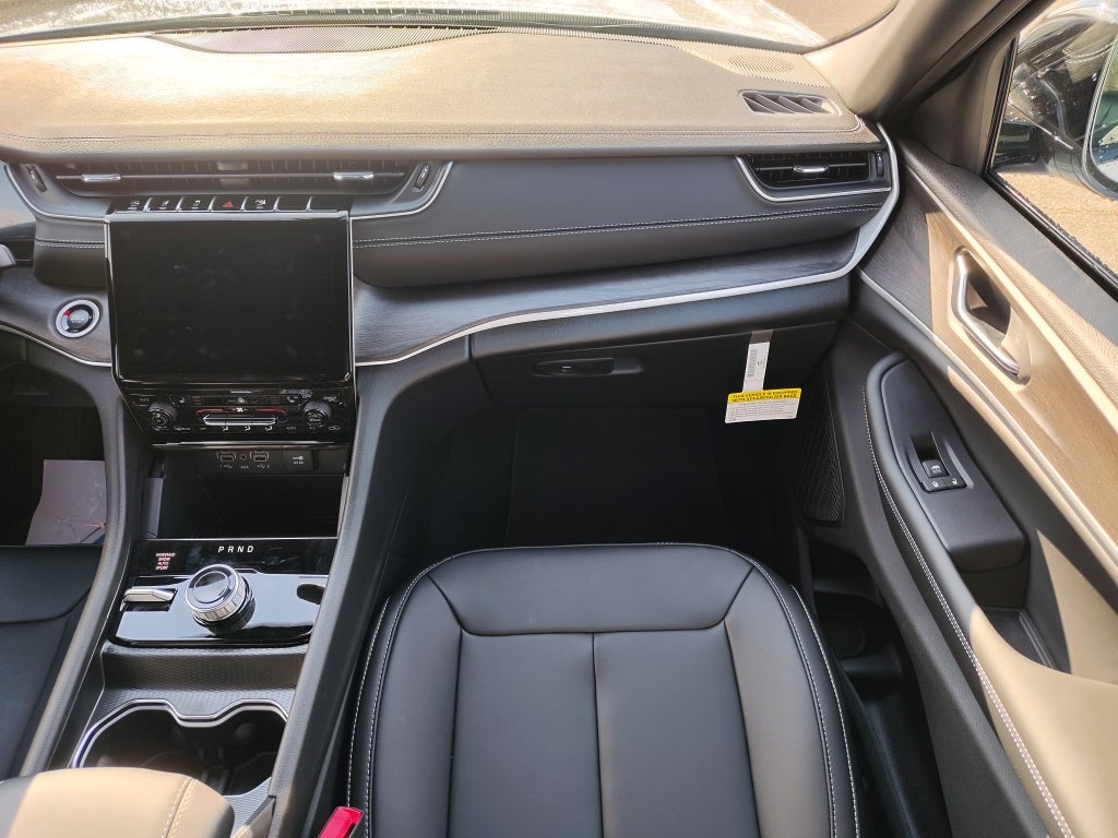 2025 Jeep Grand Cherokee L GRAND CHEROKEE L LIMITED 4X4